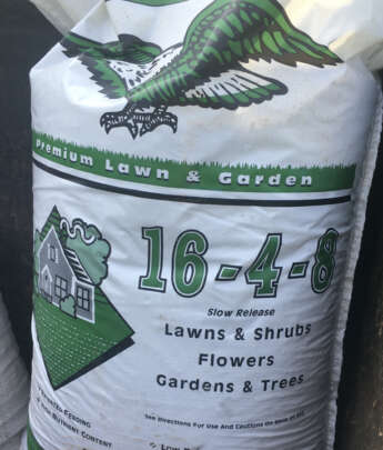 Fertilizer / Weed & Feed